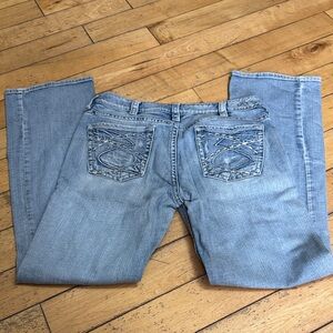 Silver Jeans Lola 17”